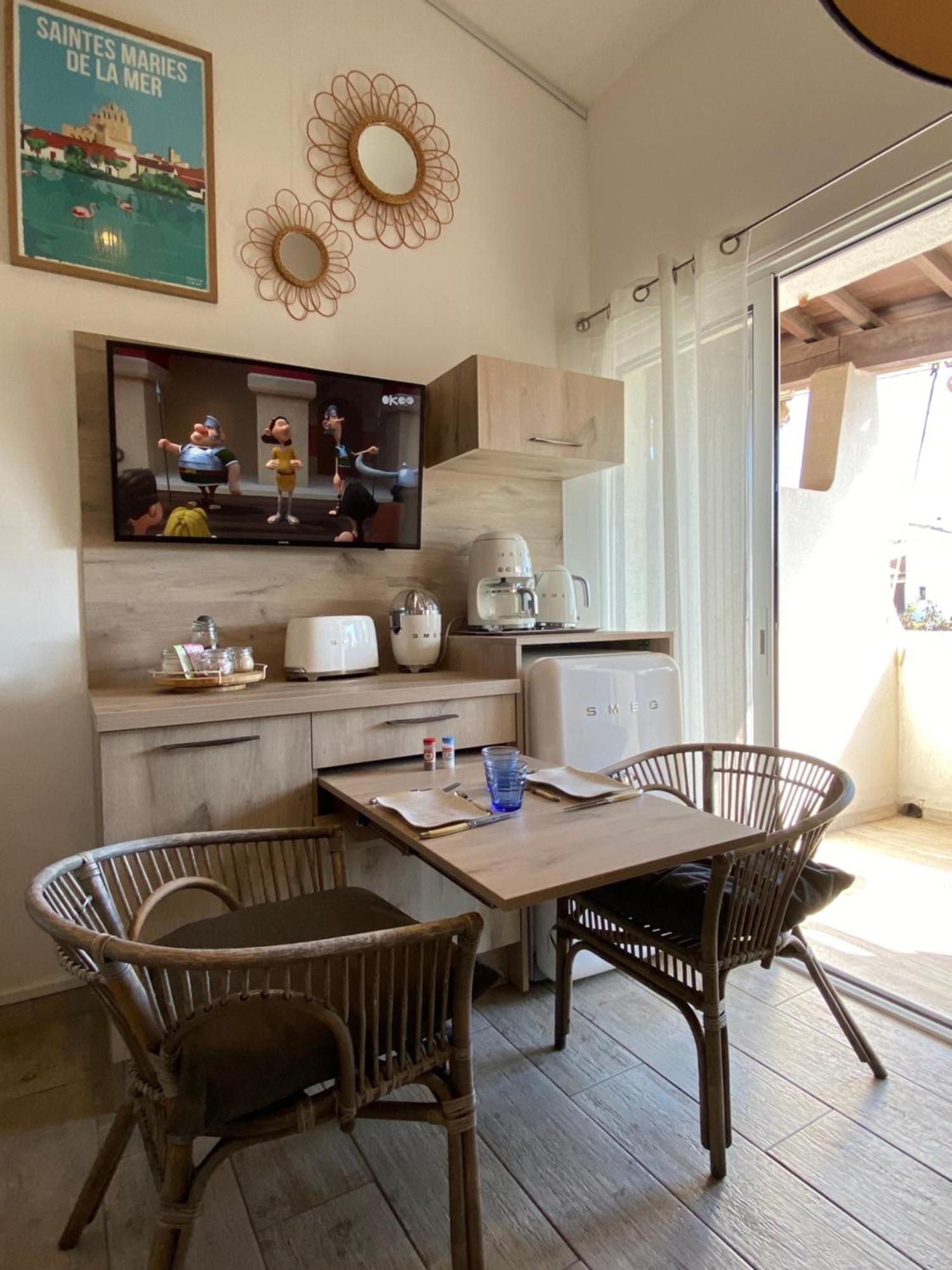 L'Estrambord De Camargue Bed and Breakfast Saintes-Maries-de-la-Mer Exteriör bild